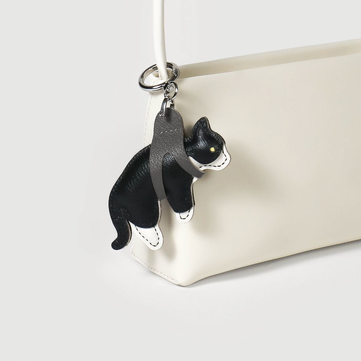 Leather Lifted Cat Charm